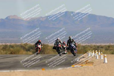 media/Dec-17-2023-CVMA (Sun) [[bf0c04832d]]/Race 1 Supersport Open/